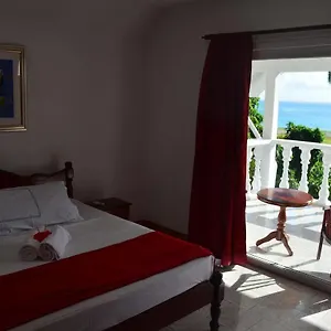 Touchdown , Pointe La Rue Seychelles